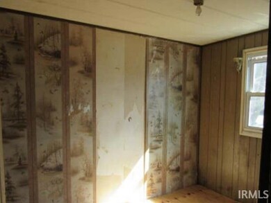 326 W Church St, Argos, IN 46501 - photo 5