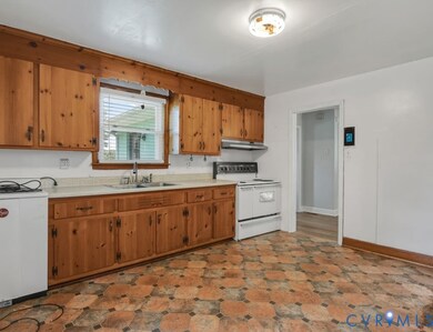 18513 Turkey Egg Rd, Dinwiddie, VA 23841 - photo 4