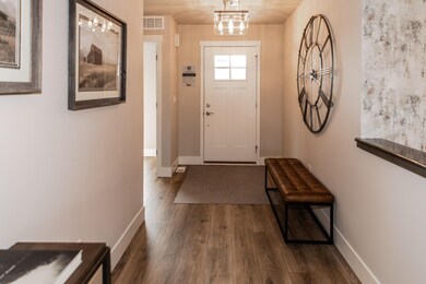 BFP020-Foyer (7)