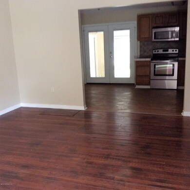 4731 Riverdale Rd, Jacksonville, FL 32210 - photo 6