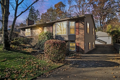 2303 Sylvan Ave SE, Grand Rapids, MI 49506 - photo 3