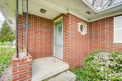 011_6390 Spencerville Rd