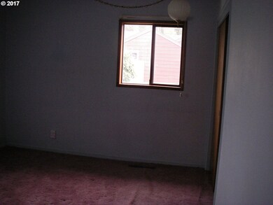 Bedroom, Primary
