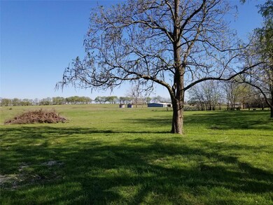 412 S Oak St, Ector, TX 75439 - photo 3