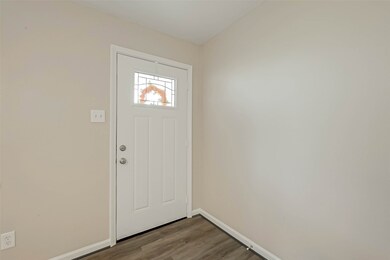 315 S 8th St, Beasley, TX 77417 - photo 6