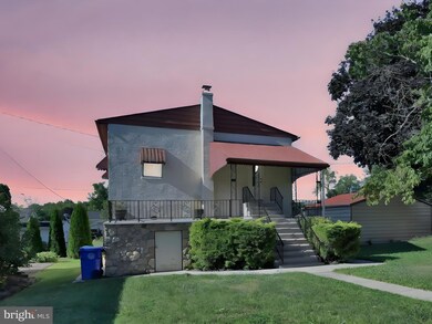 2312 High St, Reading, PA 19605 - photo 2