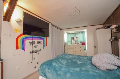 754 S Hall St, Allentown, PA 18103 - photo 5