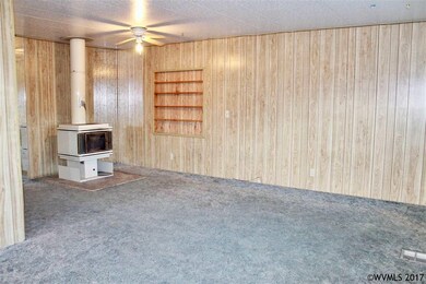 420 Aslin Ave, Mount Vernon, OR 97865 - photo 2