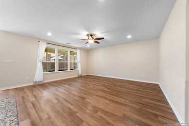 11213 Hill Top Bend, Helotes, TX 78023 - photo 4