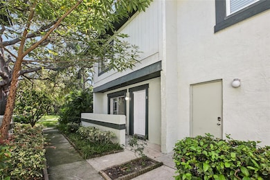 2906 Lichen Ln unit B, Clearwater, FL 33760 - photo 3