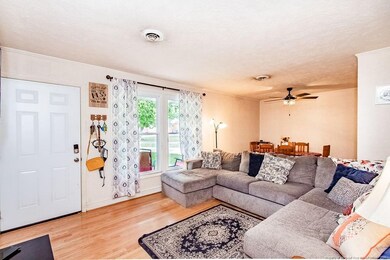 412 Buie Ct, Fayetteville, NC 28304 - photo 7