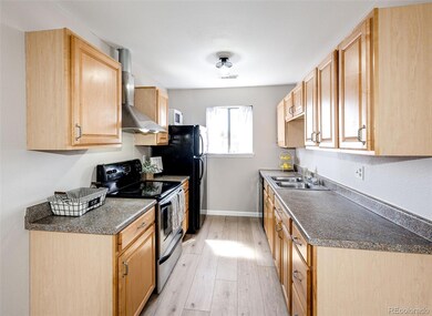 2275 S Buckley Rd unit 201, Aurora, CO 80013 - photo 5