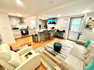 178 Pleasant St unit 1, Marblehead, MA 01945 - photo 6