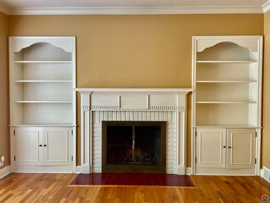 2030 SW Collins Ave, Topeka, KS 66604 - photo 5