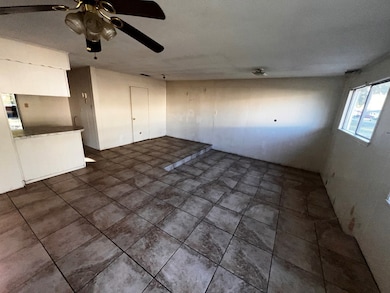 224 Shellwood Dr, Wake Village, TX 75501 - photo 2