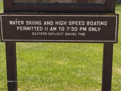 Lake Diane Boating hours.