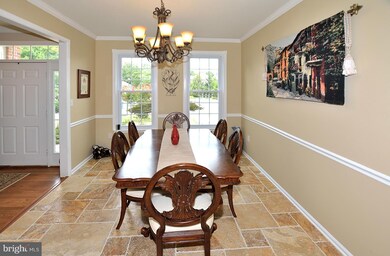 7725 White Willow Ct, Springfield, VA 22153 - photo 3