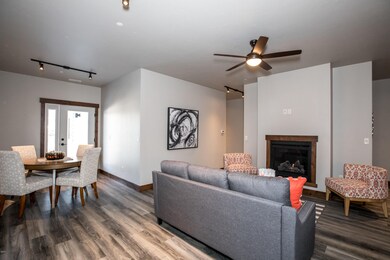 Living/Dining Area