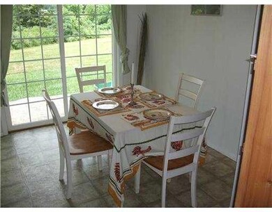 Breakfast Room.