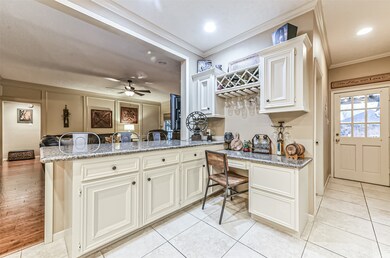 1402 Silverleaf Dr, Friendswood, TX 77546 - photo 6