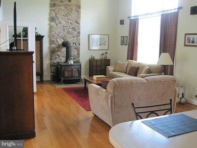 3115 Runnymeade Rd, Gerrardstown, WV 25420 - photo 5