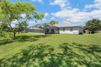 521 NE Solida Cir, Port Saint Lucie, FL 34983 - photo 6