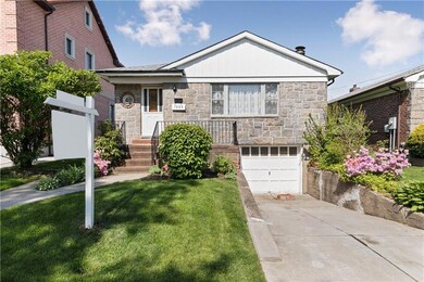 70-8 170th St, Fresh Meadows, NY 11365 - photo 3