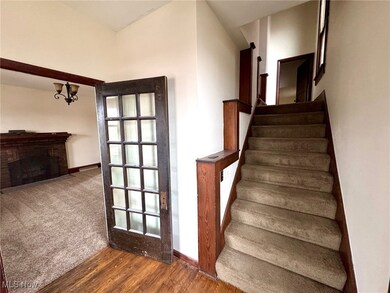 736 Elberon Ave, Zanesville, OH 43701 - photo 4