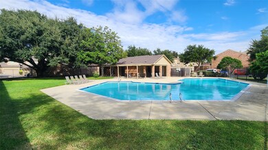 11850 Barryknoll Ln unit 3, Houston, TX 77024 - photo 4