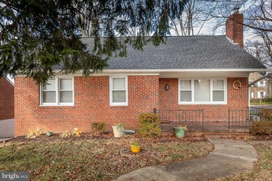 6704 Canongate Rd, Baltimore, MD 21239 - photo 4
