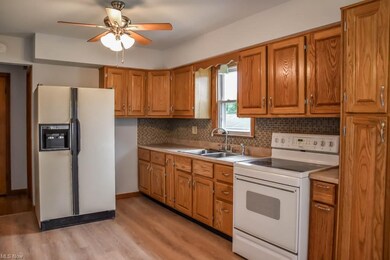 1602 34th St NE, Canton, OH 44714 - photo 4