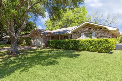 1802 Cypress Dr, Richmond, TX 77469 - photo 2