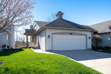 1285 Prestwick Dr, Holland, MI 49423-1