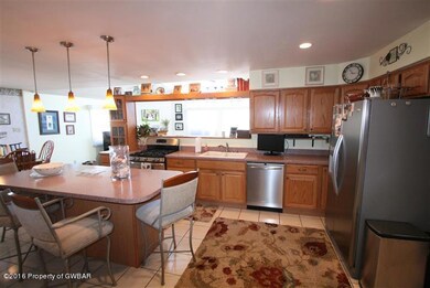 332 James St, Kingston, PA 18704 - photo 7