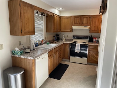 48 Garfield St unit 9, Saco, ME 04072 - photo 5