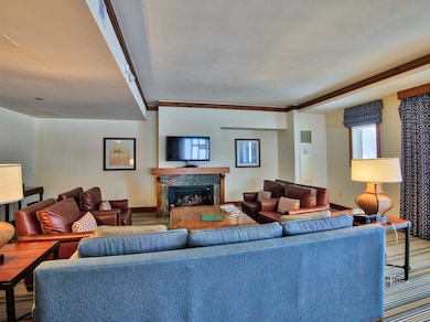 7412 Mountain Rd unit 3-48, Stowe, VT 05672 - photo 4