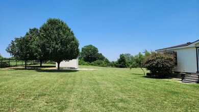 4801 Agnes Cir, Springtown, TX 76082 - photo 4