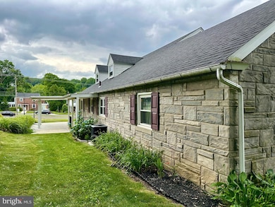 3401 Perkiomen Ave, Reading, PA 19606 - photo 7