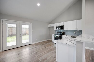 5311 Riverwood Dr, Richmond, TX 77469 - photo 7