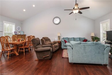 948 Mack Rd, Asheboro, NC 27205 - photo 6