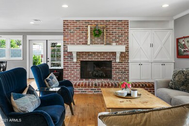 5140EWeldonAve007