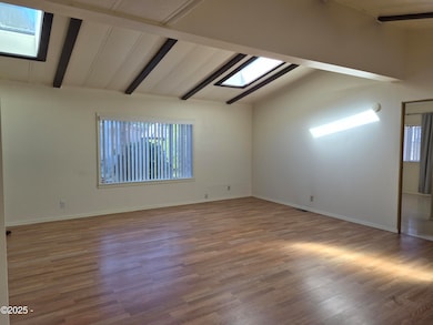 170 NE 69th Place, Newport, OR 97365 - photo 3