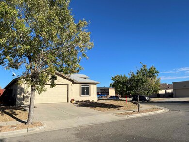 300 Schoellkopf Place, Horizon City, TX 79928 - photo 4