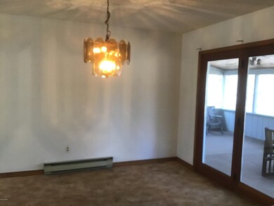 128 Hillcrest Dr, Hawley, PA 18428 - photo 6