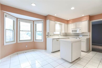 10327 Long St, Lenexa, KS 66215 - photo 7