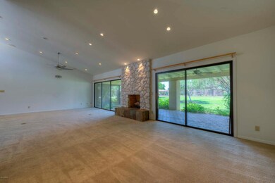 007_Dining Room and Patio