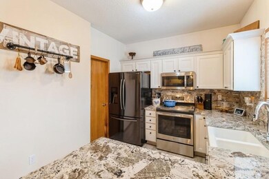 1504 Cedar Dr, Adel, IA 50003 - photo 7