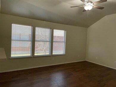 509 Robinwood Dr, Wylie, TX 75098 - photo 4