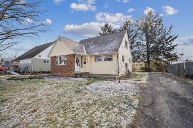 7-web-or-mls-3579-seabrook-ave