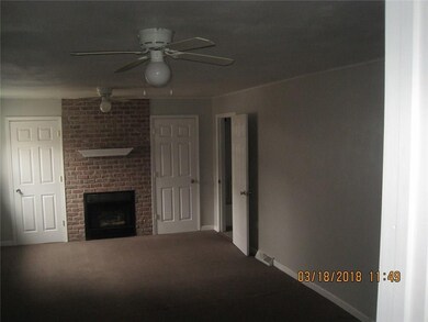 921 S 5th Ave E, Newton, IA 50208 - photo 6